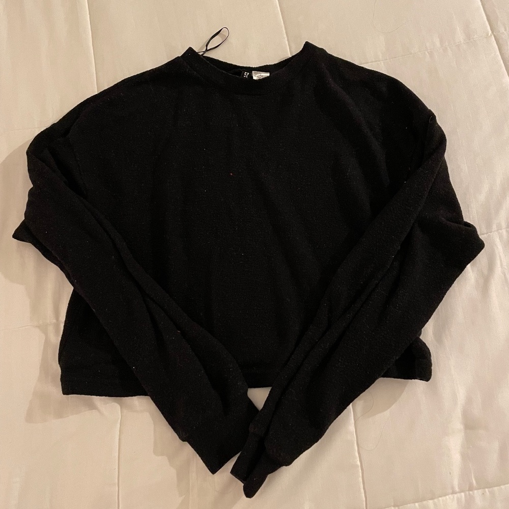 H&M Divded Soft Black Crewneck (Size XS)